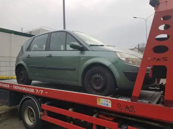 Besoin d'un épaviste pour enlever votre épave vers un centre VHU agrée ?